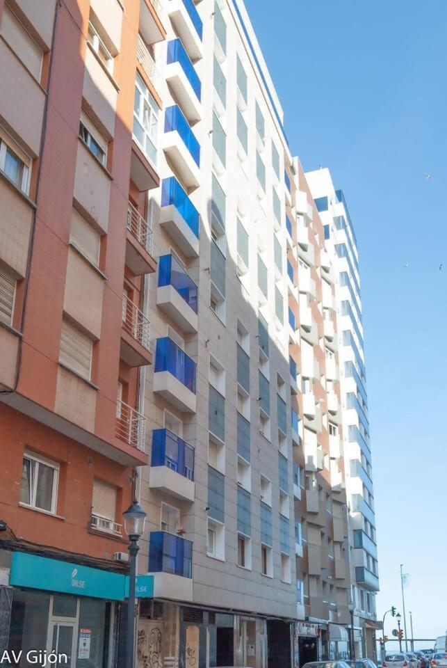 Apartamento La Playa 17 Gijón Buitenkant foto