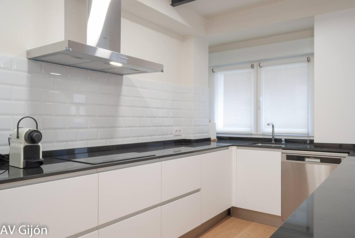 Apartamento La Playa 17 Gijón Buitenkant foto