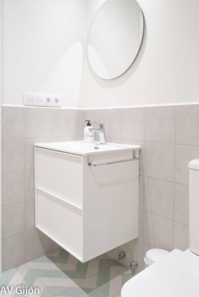 Apartamento La Playa 17 Gijón Buitenkant foto