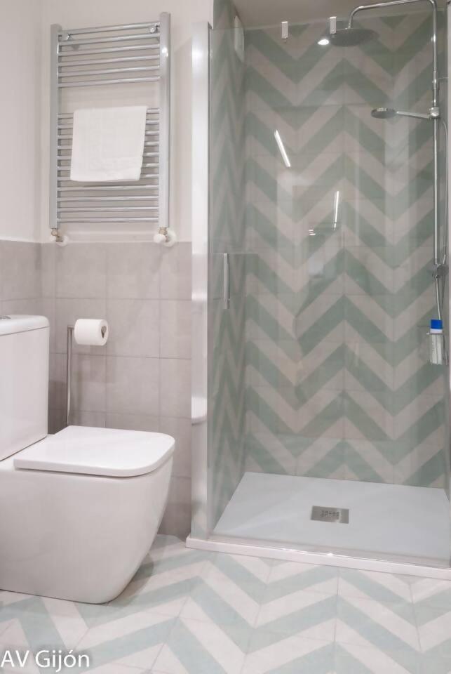 Apartamento La Playa 17 Gijón Buitenkant foto