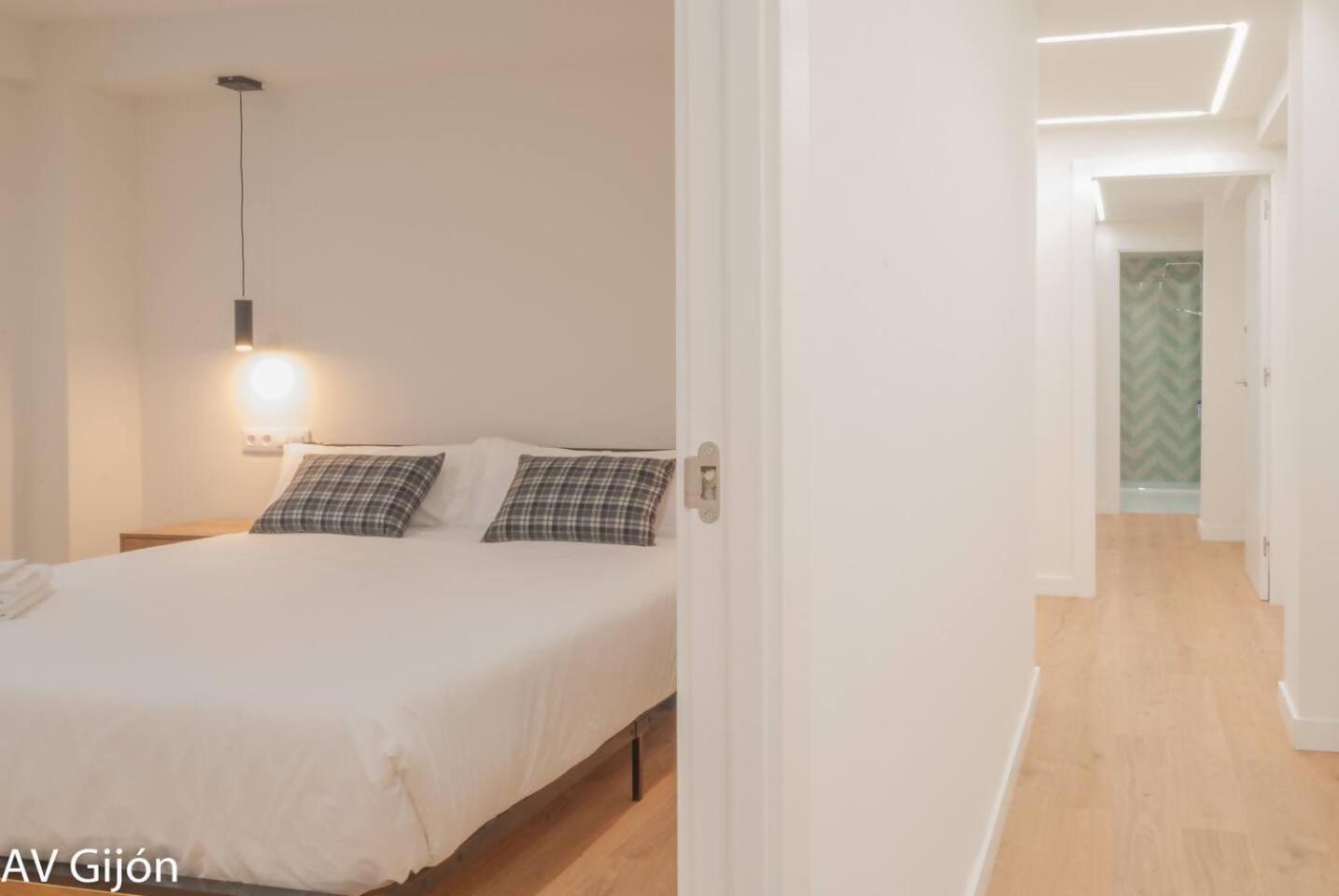 Apartamento La Playa 17 Gijón Buitenkant foto