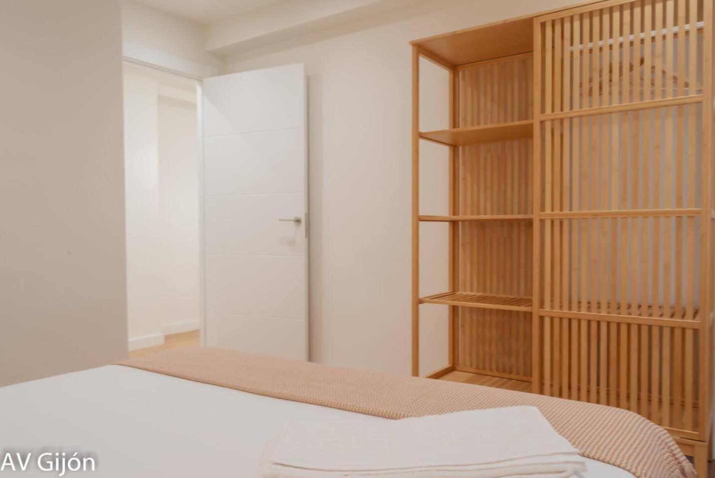 Apartamento La Playa 17 Gijón Buitenkant foto