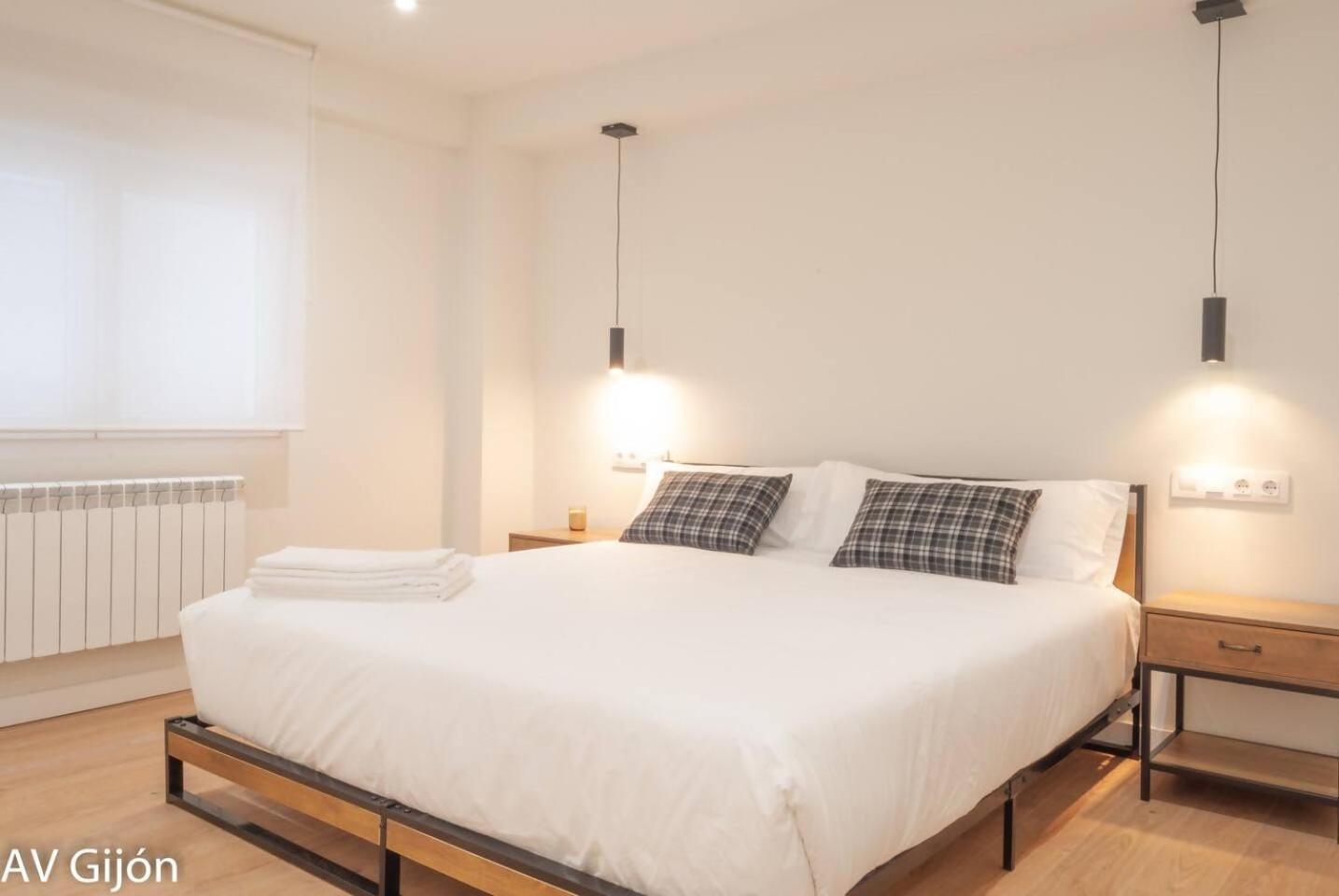 Apartamento La Playa 17 Gijón Buitenkant foto