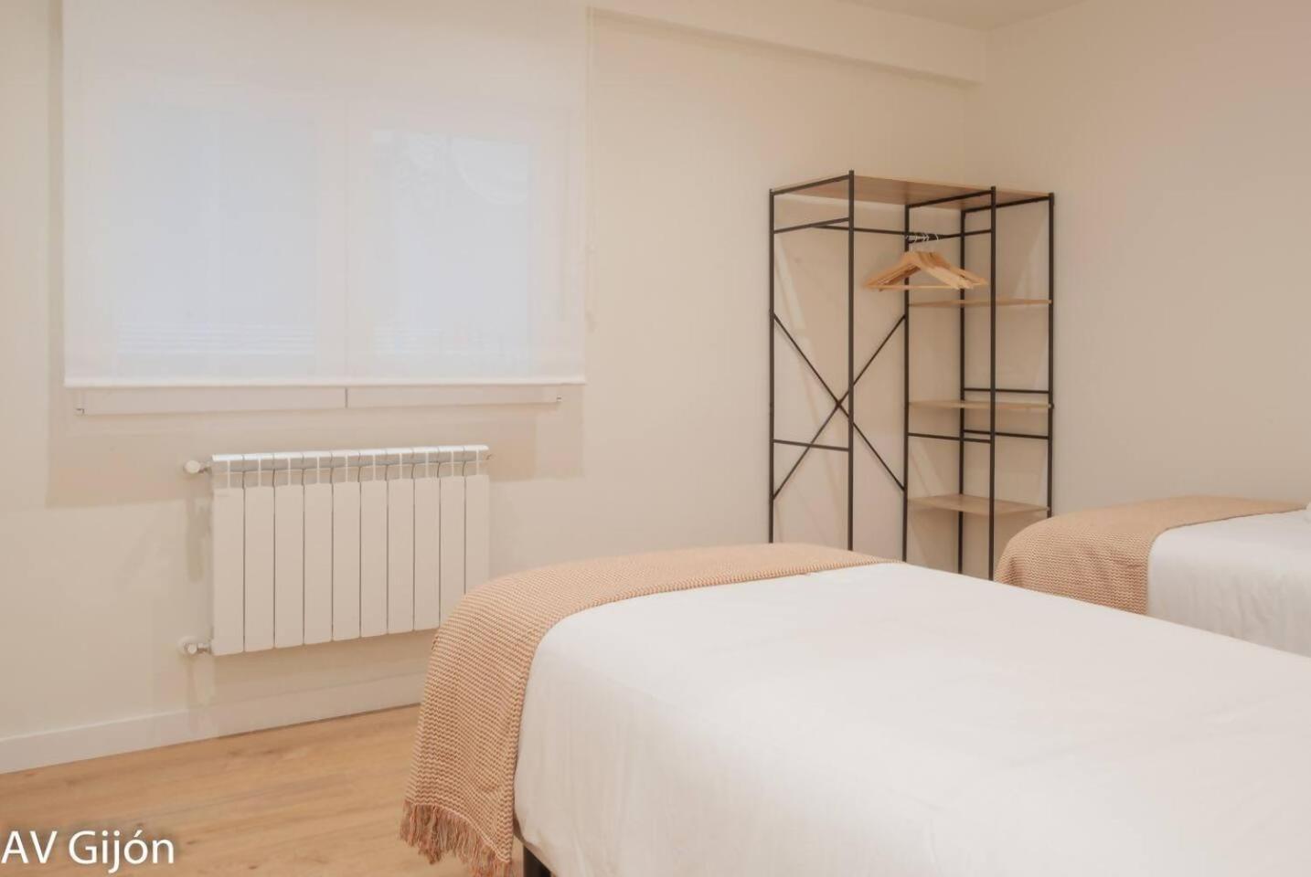 Apartamento La Playa 17 Gijón Buitenkant foto