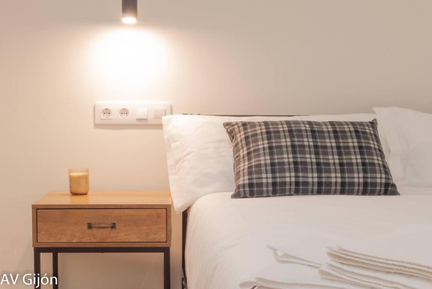 Apartamento La Playa 17 Gijón Buitenkant foto