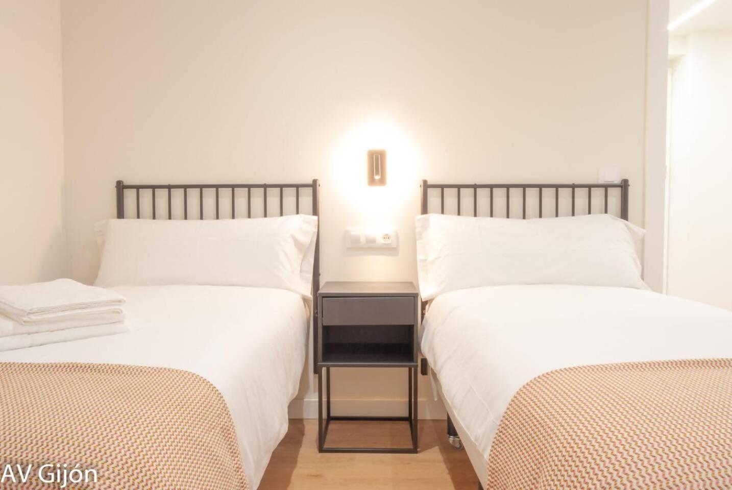 Apartamento La Playa 17 Gijón Buitenkant foto
