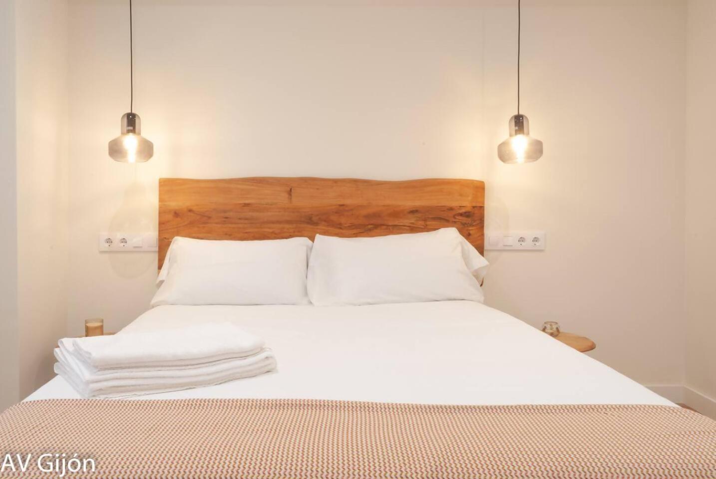 Apartamento La Playa 17 Gijón Buitenkant foto